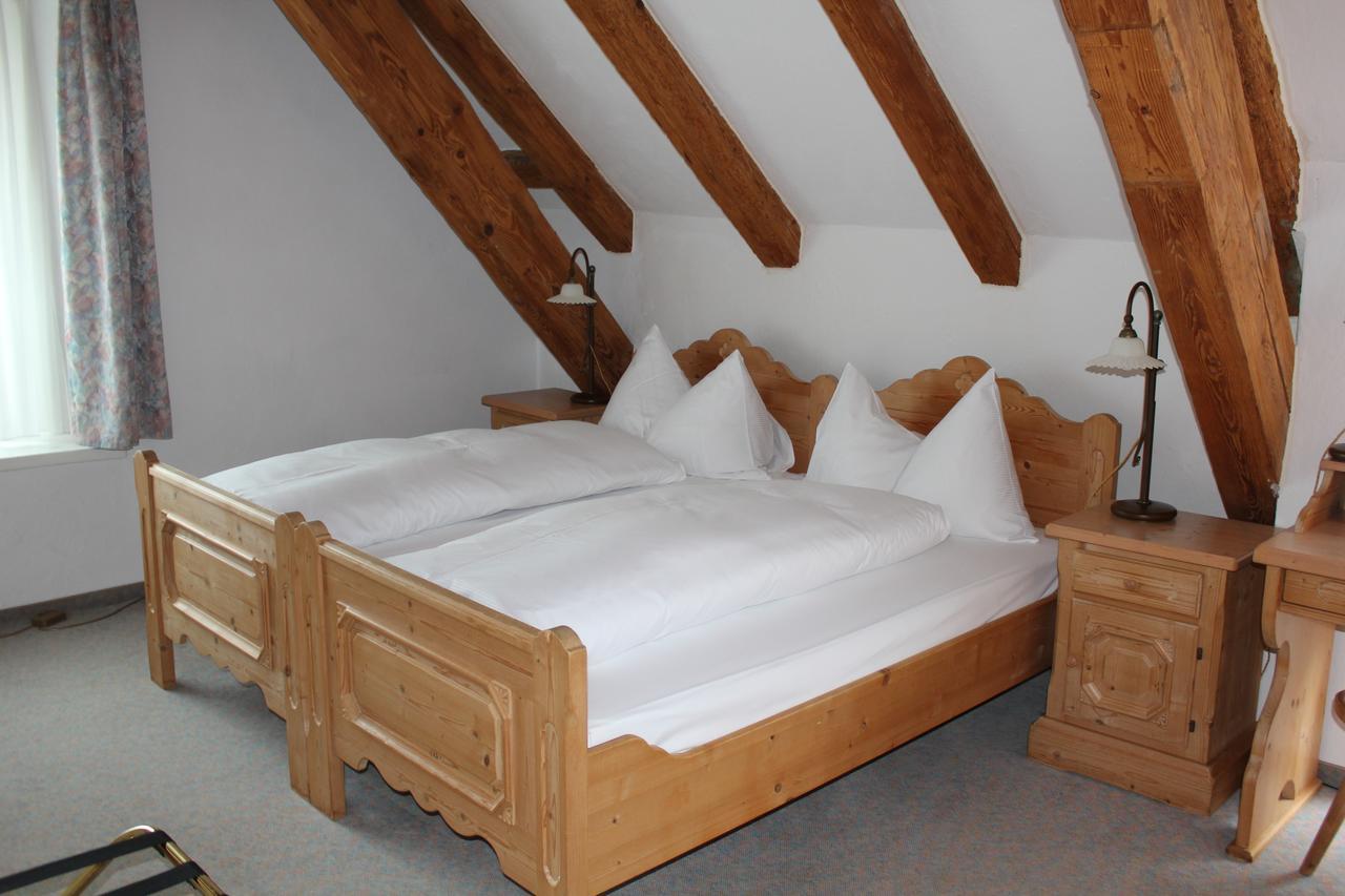 Landgasthof Zu Den Drei Sternen Brunegg 部屋 写真