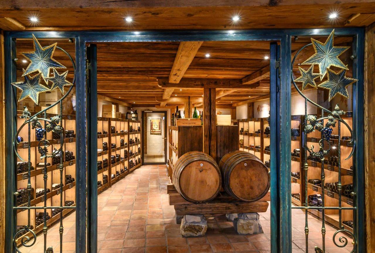 Landgasthof Zu Den Drei Sternen Brunegg エクステリア 写真